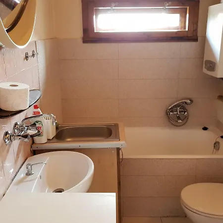 Stylowy Pokoj Z Prywatna Lazienka Homestay *